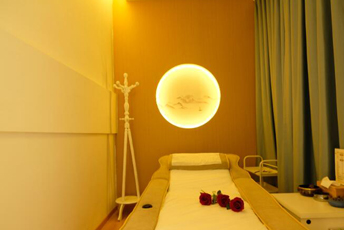 南京玄武区日式指压的寂静美学:在按压中听见雪落的声音